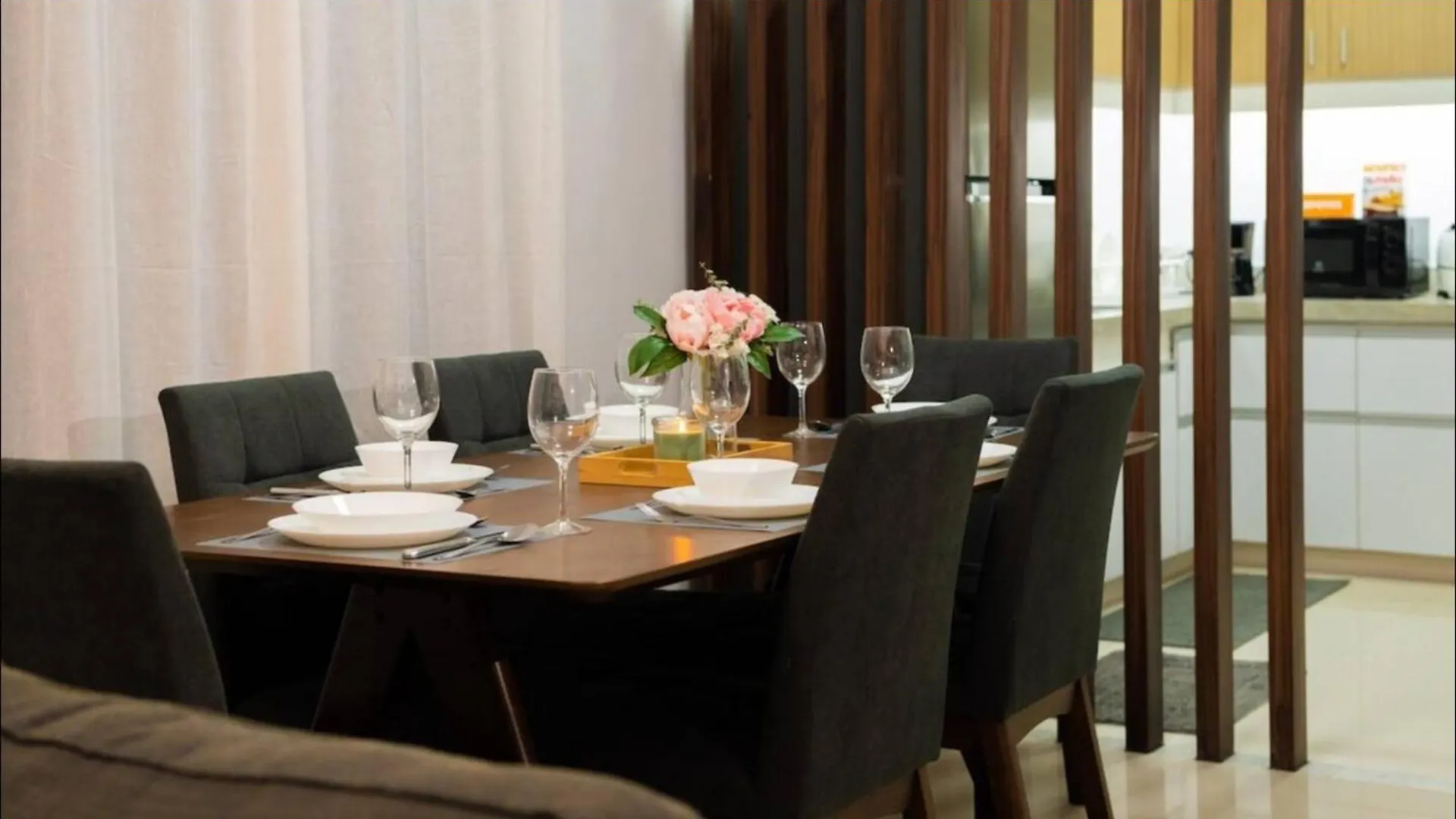 Holiday home 3Bd Lux City Oasis Las Pinas Villa Manila